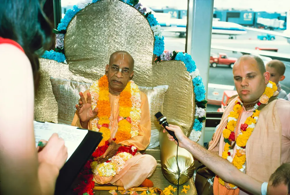 Prabhupada Press Conference at Philadelphia Airport before Rathayatra Festival